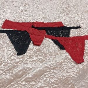 NWT VICTORIA’S SECRET Lot of 4 Thongs/Panties Size Medium